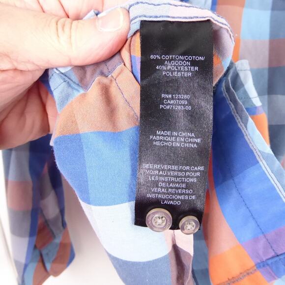 Travis Mathew Button Up Shirt Mens SZ M Long Sleeve Checked Pattern Casual - Picture 7 of 13